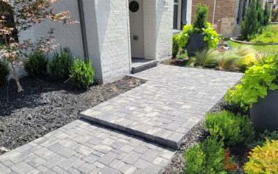 Mother’s Day Garden Tours: Walkways That Showcase Landscaping
